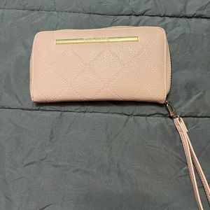 Light Pink Steve Madden Wristlet